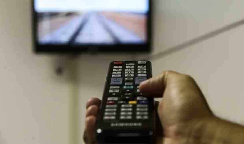 Anúncios em TV para ampliar o alcance da sua marca