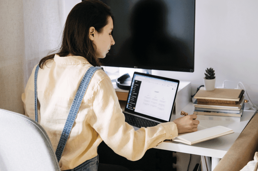 Como utilizar o ChatGPT e IAs no planejamento de conteúdos