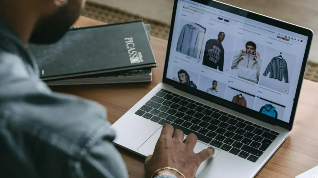 Estrutura de Categorias e Navegação