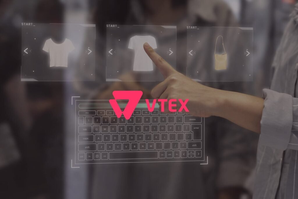 Pessoa navegando em um e-commerce com interface digital interativa da VTEX.